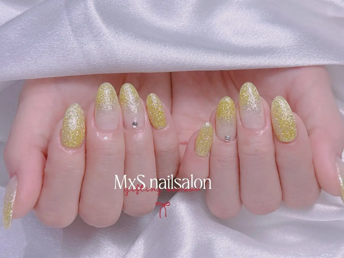 ネイル ストーンネイル ハンドネイル M×S Nail みなのネイルデザイン