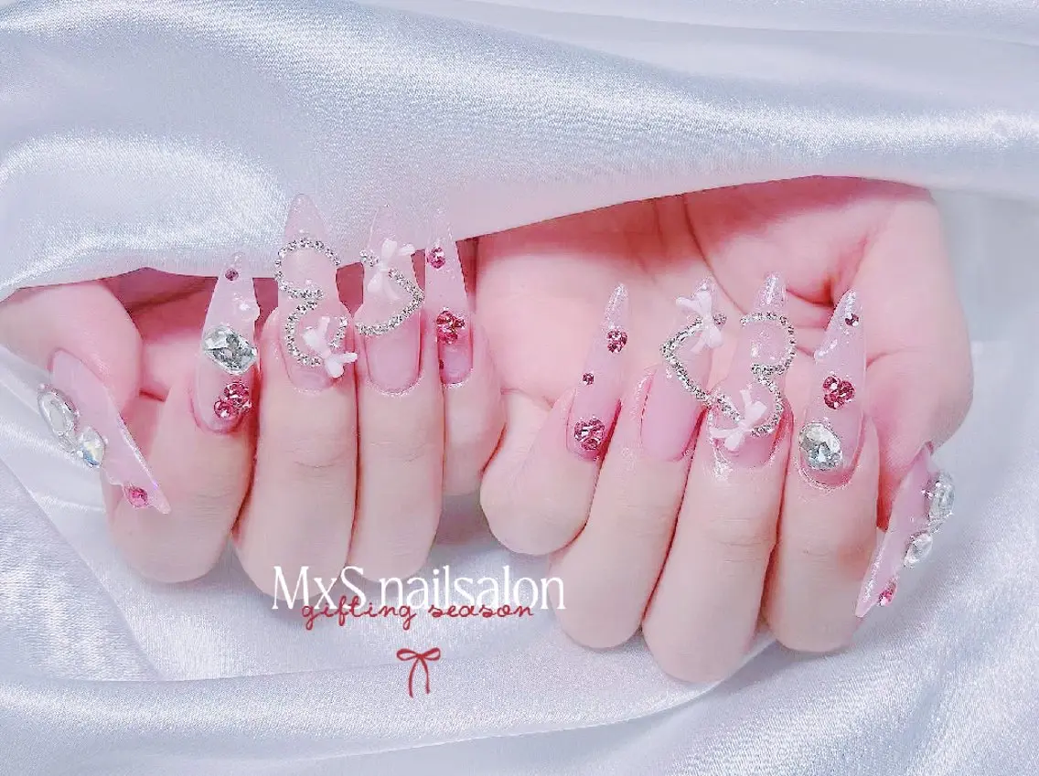 ネイル ジェルネイル 韓国ネイル マグネットネイル パラジェル バレンタイン ハンドネイル M×S Nail みなのネイルデザイン