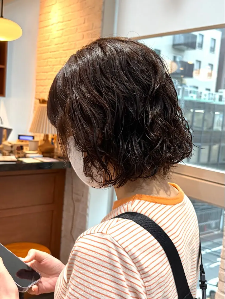 ショート パーマ ボブ カット パーマ ほの /縮毛矯正 /メンズ/カラーのヘアスタイル