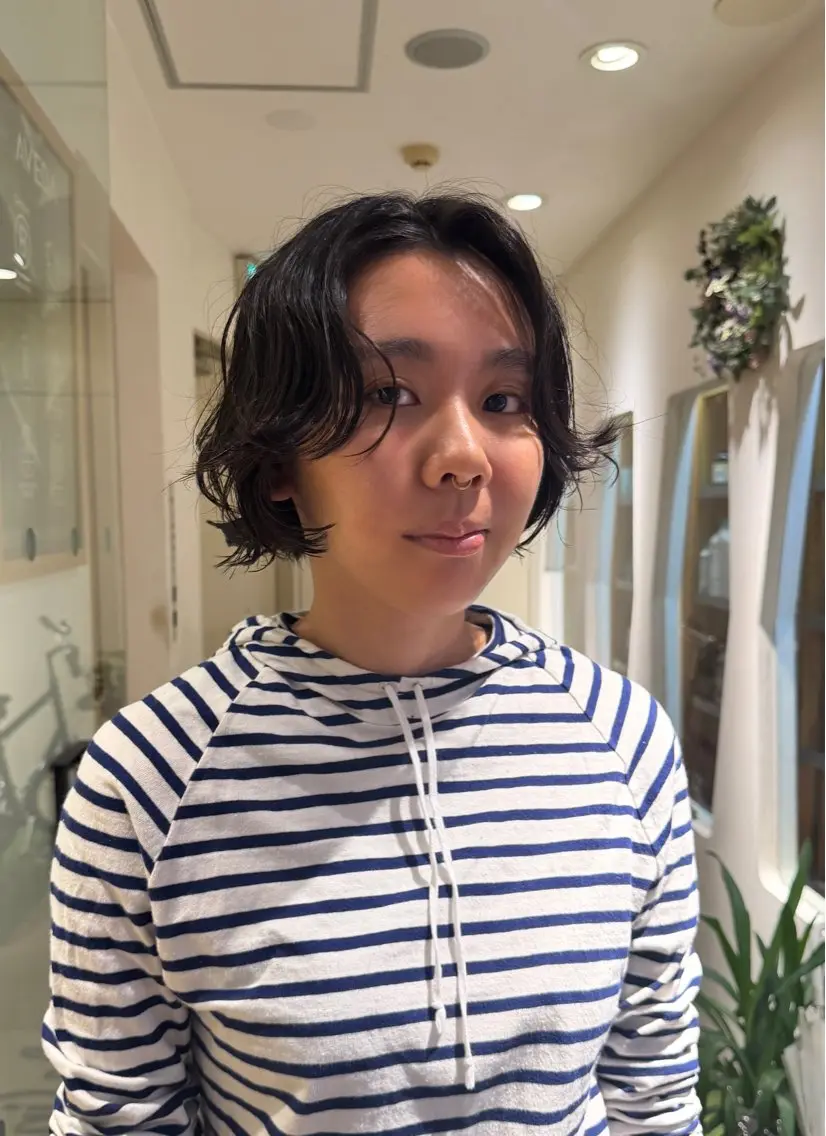 ショート パーマ カット パーマ 岸 奈々香のヘアスタイル