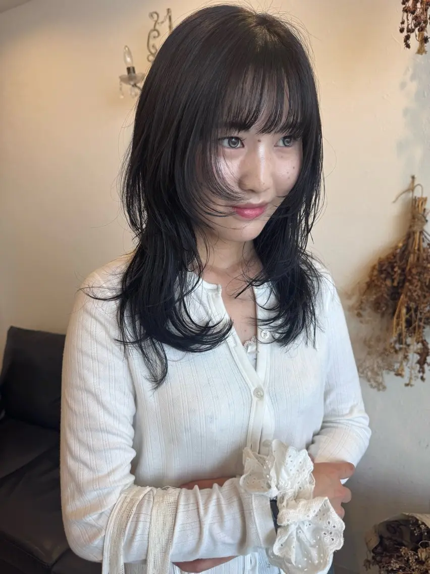 セミロング カラー ハッシュカット カット ヘアカラー トリートメント m ā l o.🌷 サカモトマイコのヘアスタイル