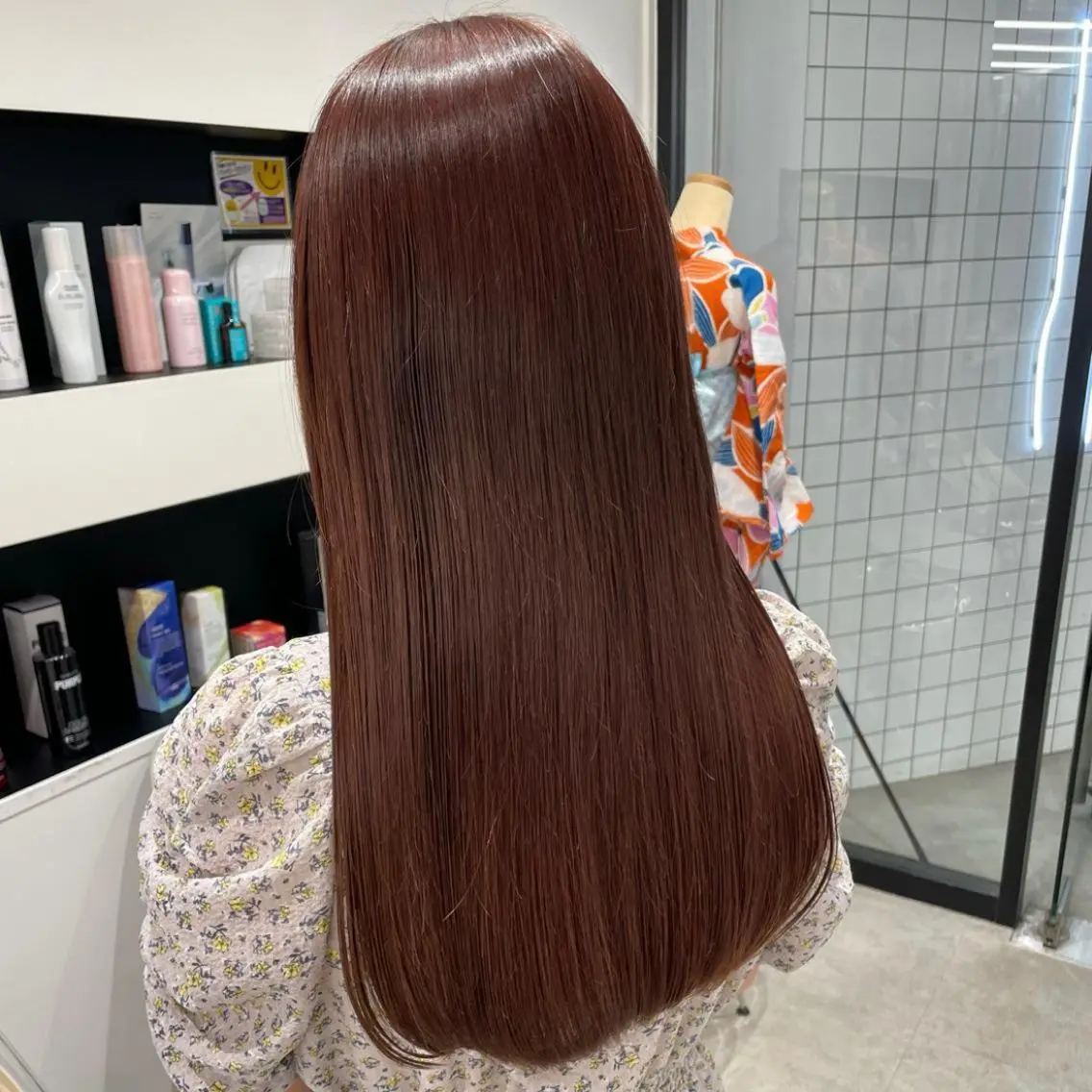 ミディアム カラー パーマ ヘアアレンジ メンズ キッズ ネイル マツエク・マツパ アイブロウ ブラウンカラー ピンクカラー ピンクブラウン カラーマツエク ブラウン mona/ ストレートスタイル✨のヘアスタイル