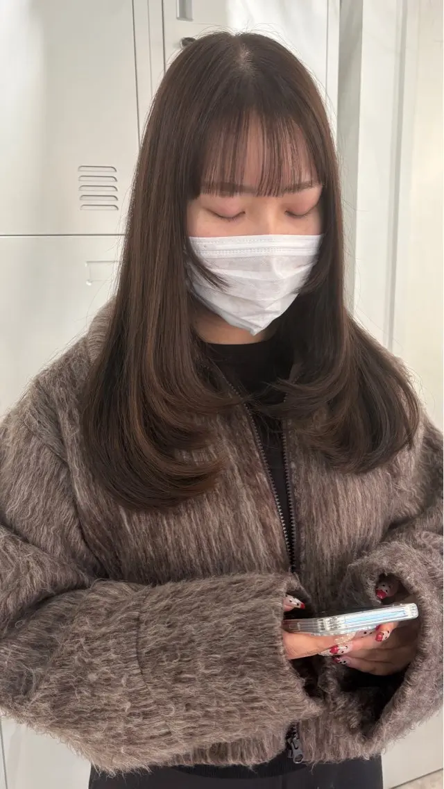 セミロング 顔周りカット 河野いずみ レイヤー/ボブ 🤍のヘアスタイル