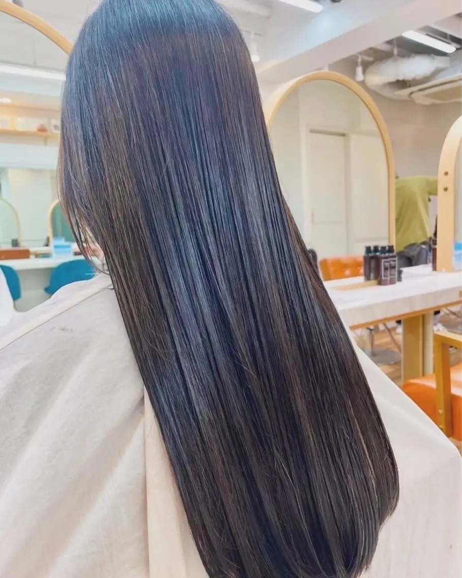 ロング カット 縮毛矯正 トリートメント ✨縮毛矯正✨艶髪✨️ 髪質改善✨鴻巣✨️のヘアスタイル