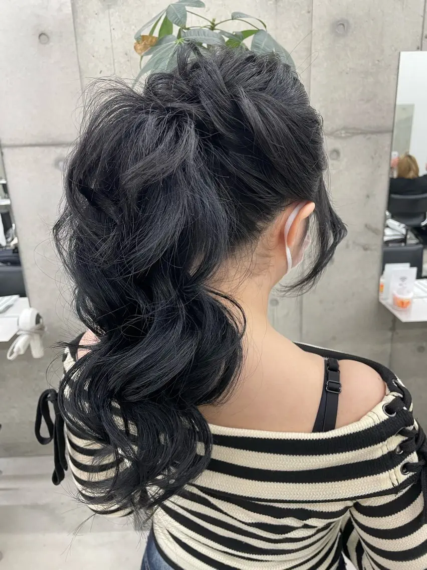 ロング カット ヘアカラー ヘアセット 手島 カミラのヘアスタイル