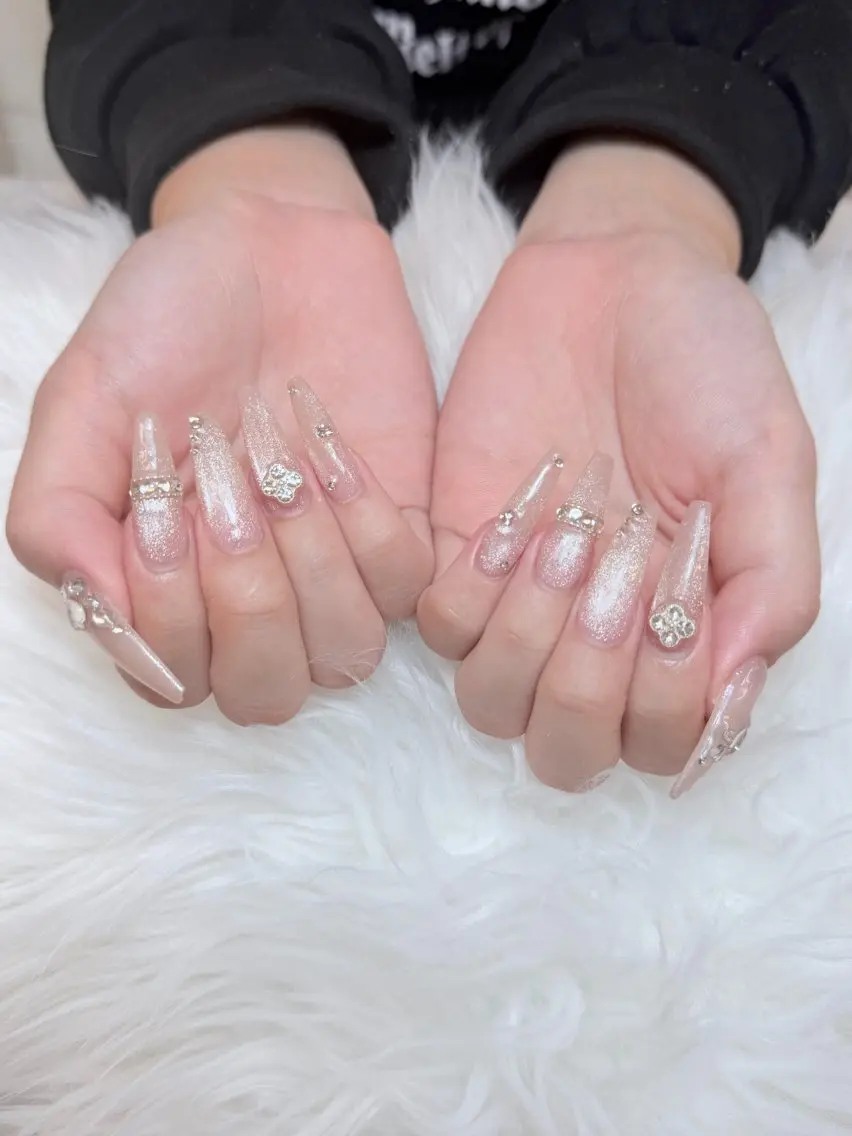 ネイル ハンドネイル ハンドケア Anh Nail 歌舞伎町のネイルデザイン