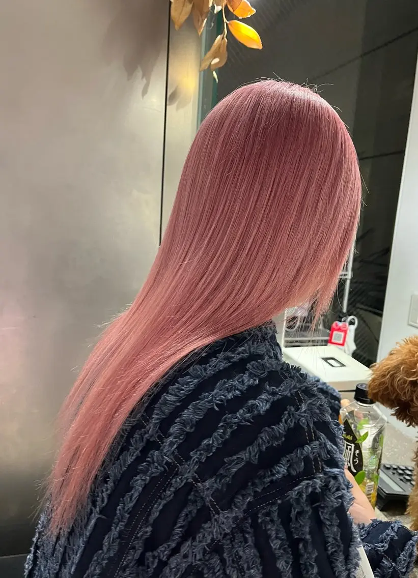 ロング カラー ヘアカラー オノ テンタのヘアスタイル