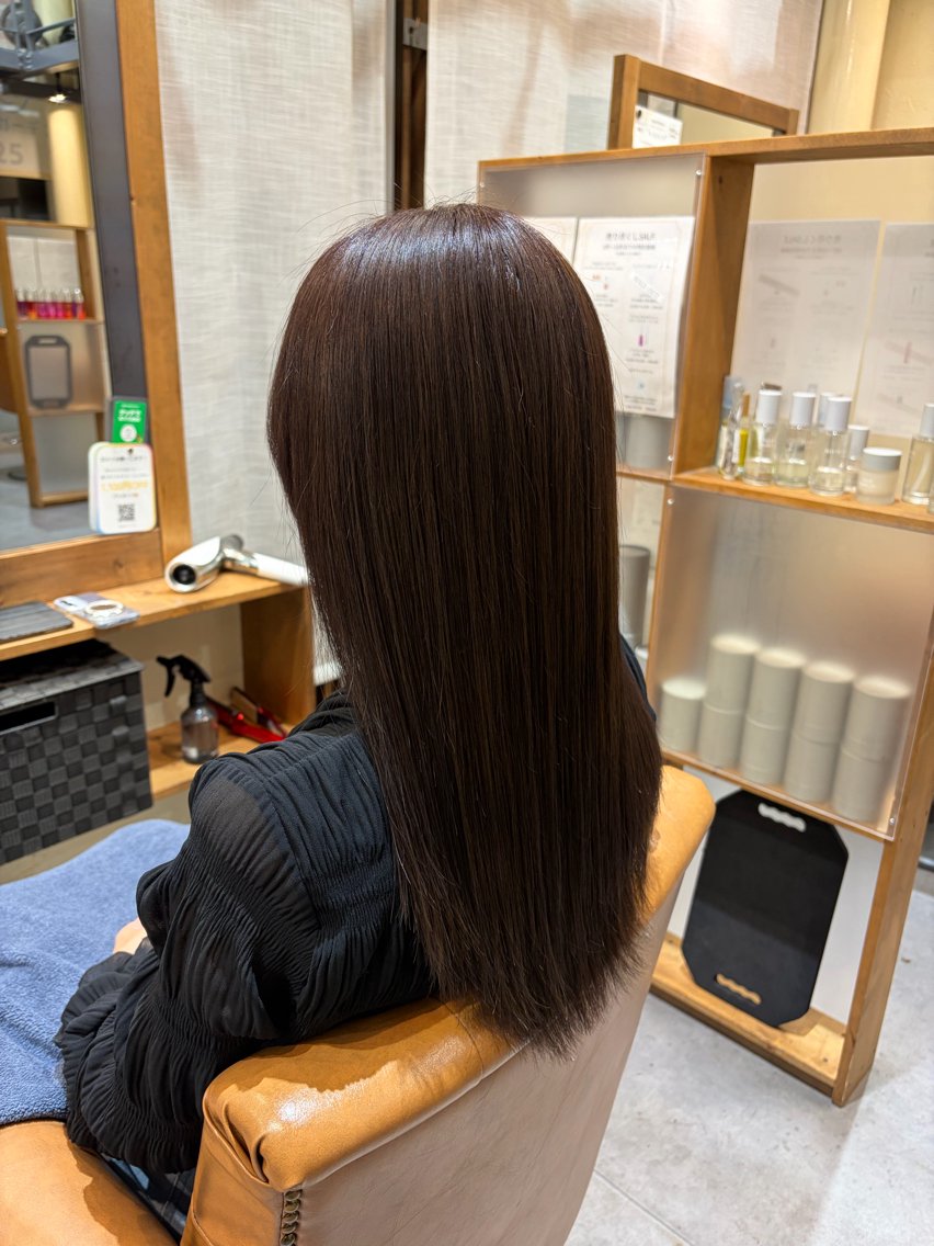 ロング ヘアカラー 白谷 沙樹のヘアスタイル