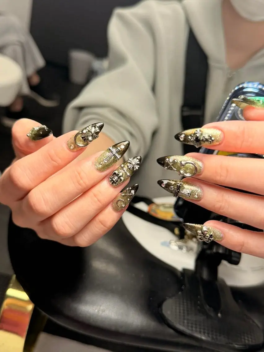 ネイル アートネイル フレンチネイル ジェルネイル 持ち込み ニュアンスネイル ハンドネイル ANA.CHUO 本川越店舗のネイルデザイン