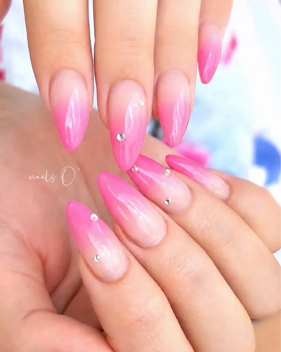 ネイル 大人可愛いネイル🎗 Hinaのネイルデザイン