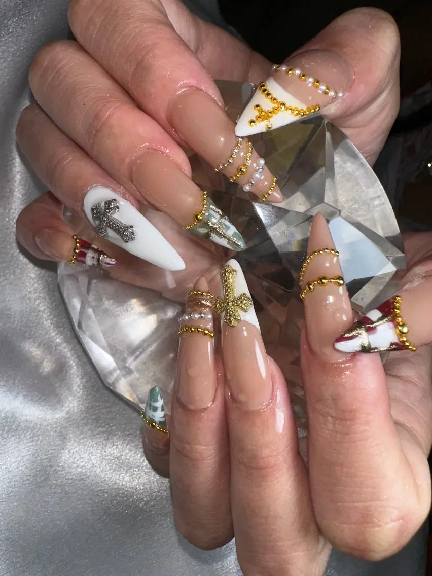 ロング ロング ハンドネイル YOKOSUKA NAILS💅✨のネイルデザイン