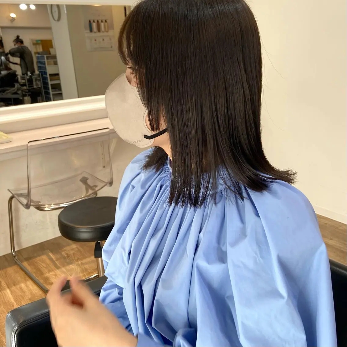 セミロング カラー ベージュカラー ブリーチ ケアブリーチ 透明感カラー ダブルカラー mai 🎀 / 梅田美容室のヘアスタイル