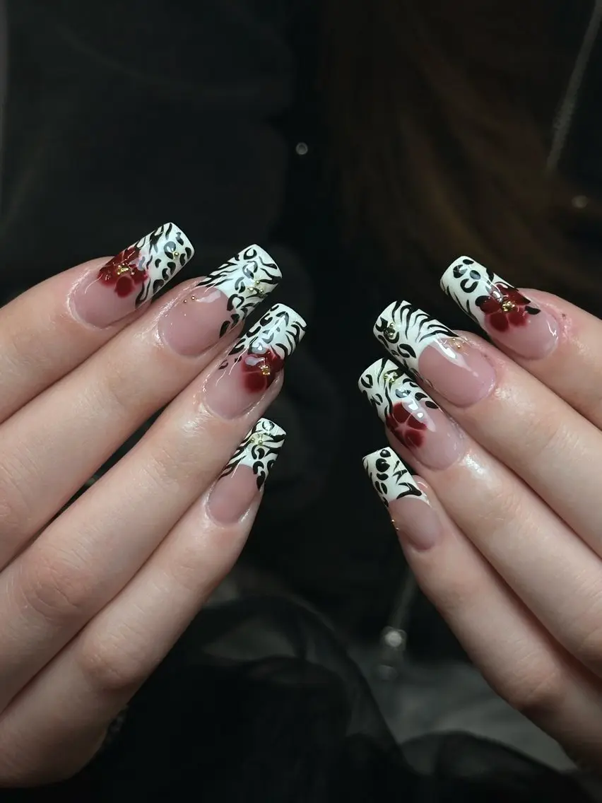 ネイル Iconic Nailのネイルデザイン