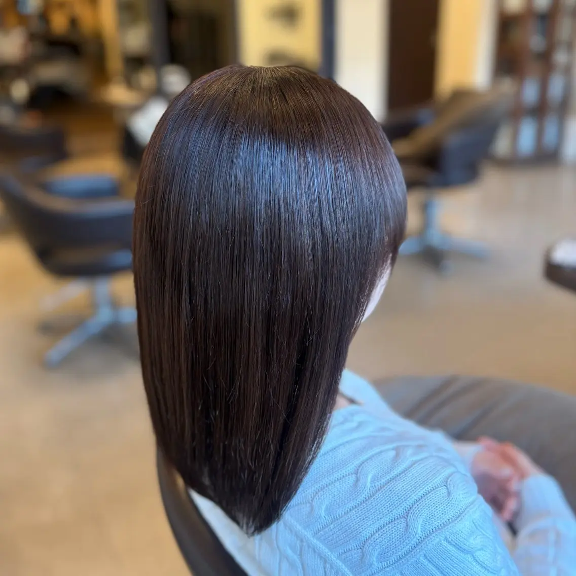 ロング チョコレートブラウン トリートメント カット ヘアカラー トリートメント 山下ちひろ/似合わせ /髪質改善/縮毛矯正のヘアスタイル