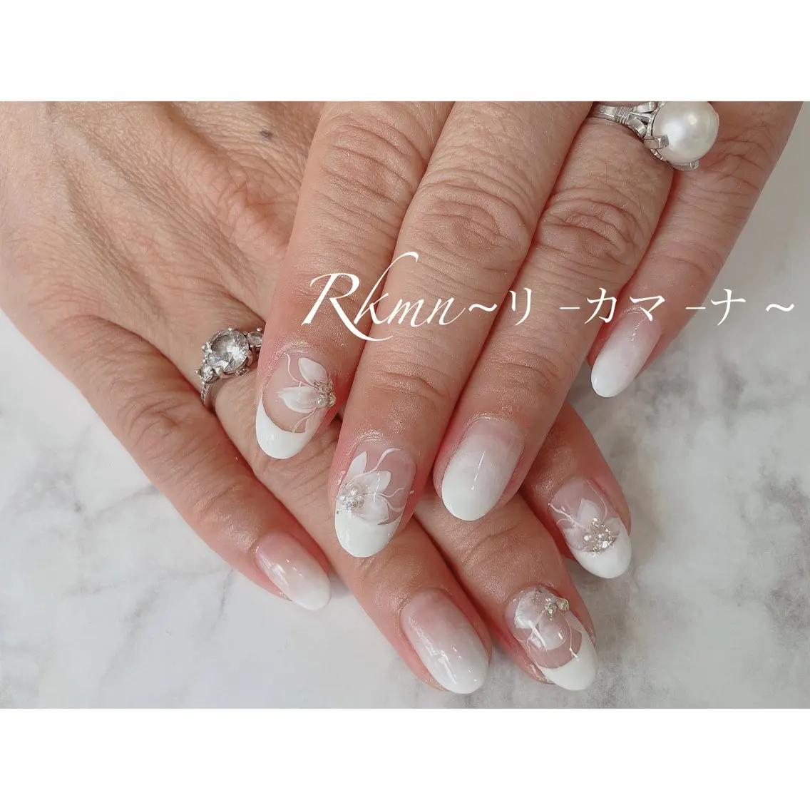 ネイル アートネイル フラワーネイル フレンチネイル グラデーション 春ネイル ハンドネイル フットネイル ハンドケア Rkmn ~リ-カマ-ナ~のネイルデザイン