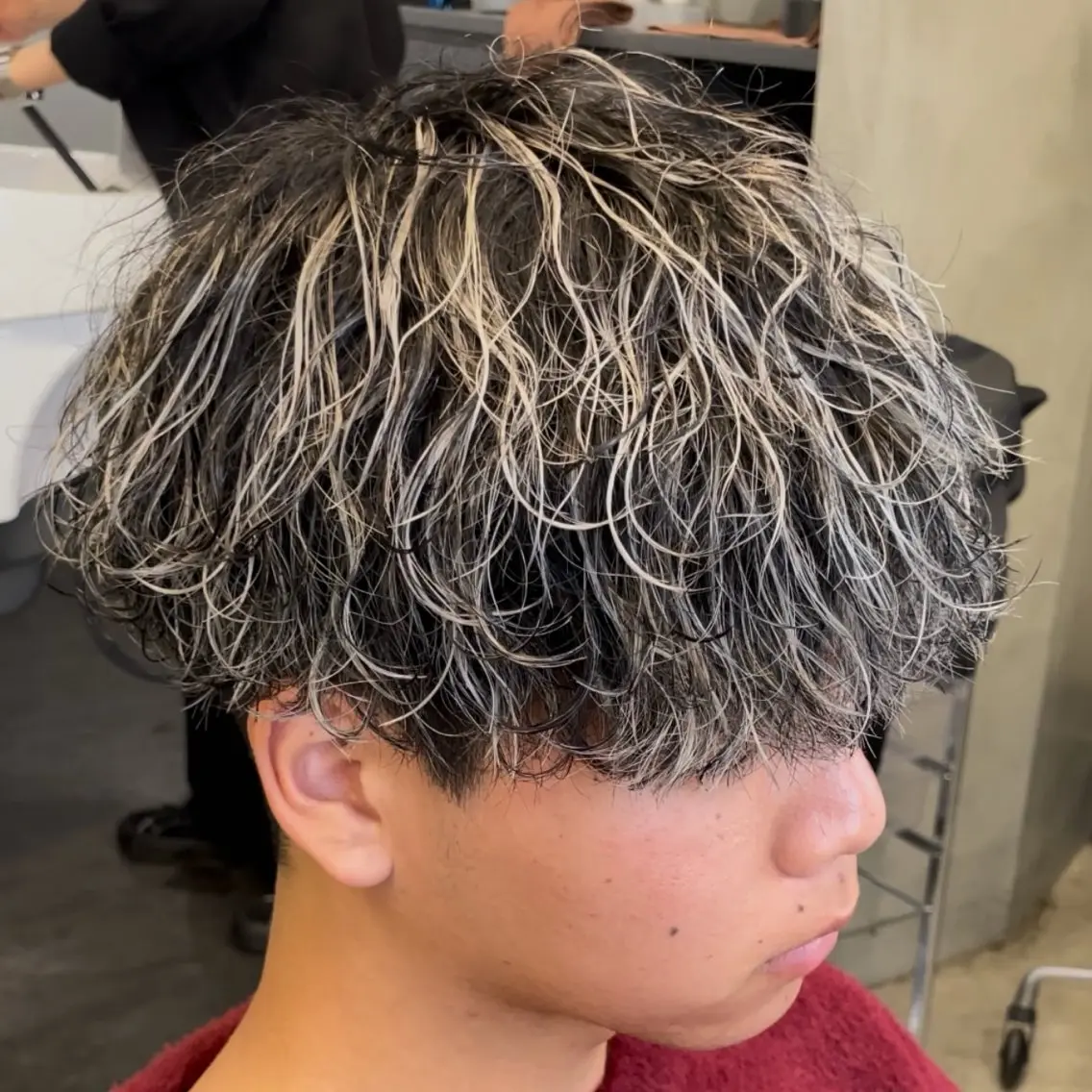 カラー パーマ メンズ ヘアカラー fifth ひなたのヘアスタイル