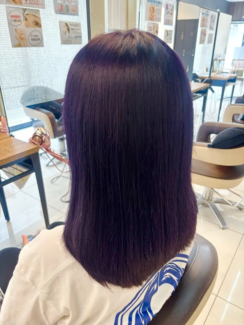 ミディアム カット ヘアカラー LiTA長嶺 小佐井悠未のヘアスタイル