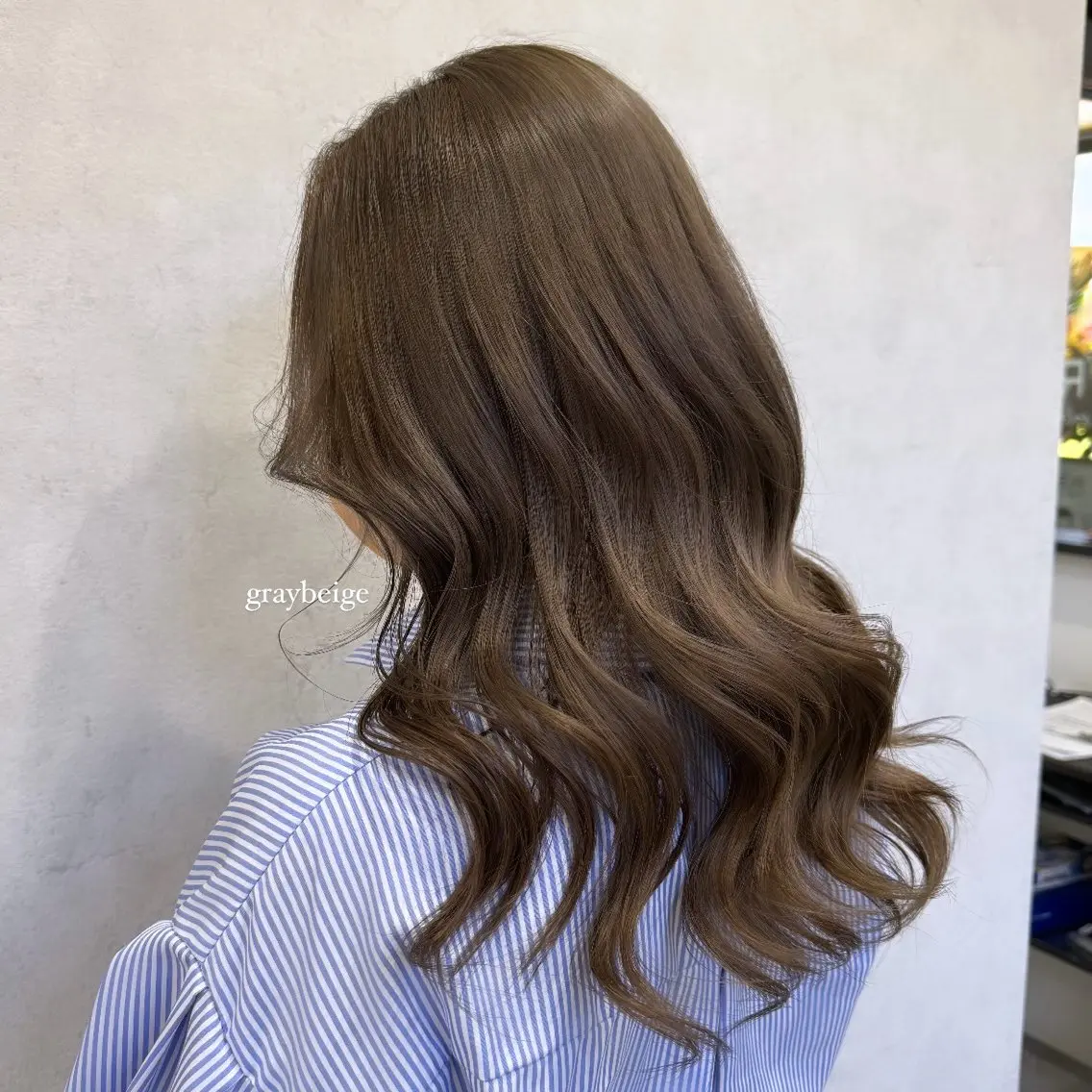 セミロング カラー パーマ ブリーチ 最新艶髪トレンド¦ ヘア¦miyu🐒♡のヘアスタイル