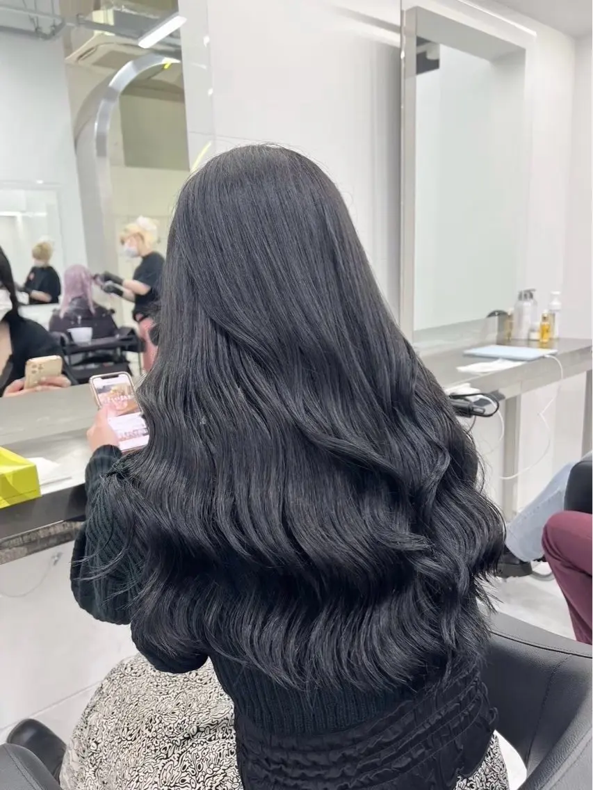 ロング カラー ヘアアレンジ 透明感カラー グレージュ 髪質改善 トリートメント 艶髪/韓国レイヤー 🤍Houtoのヘアスタイル