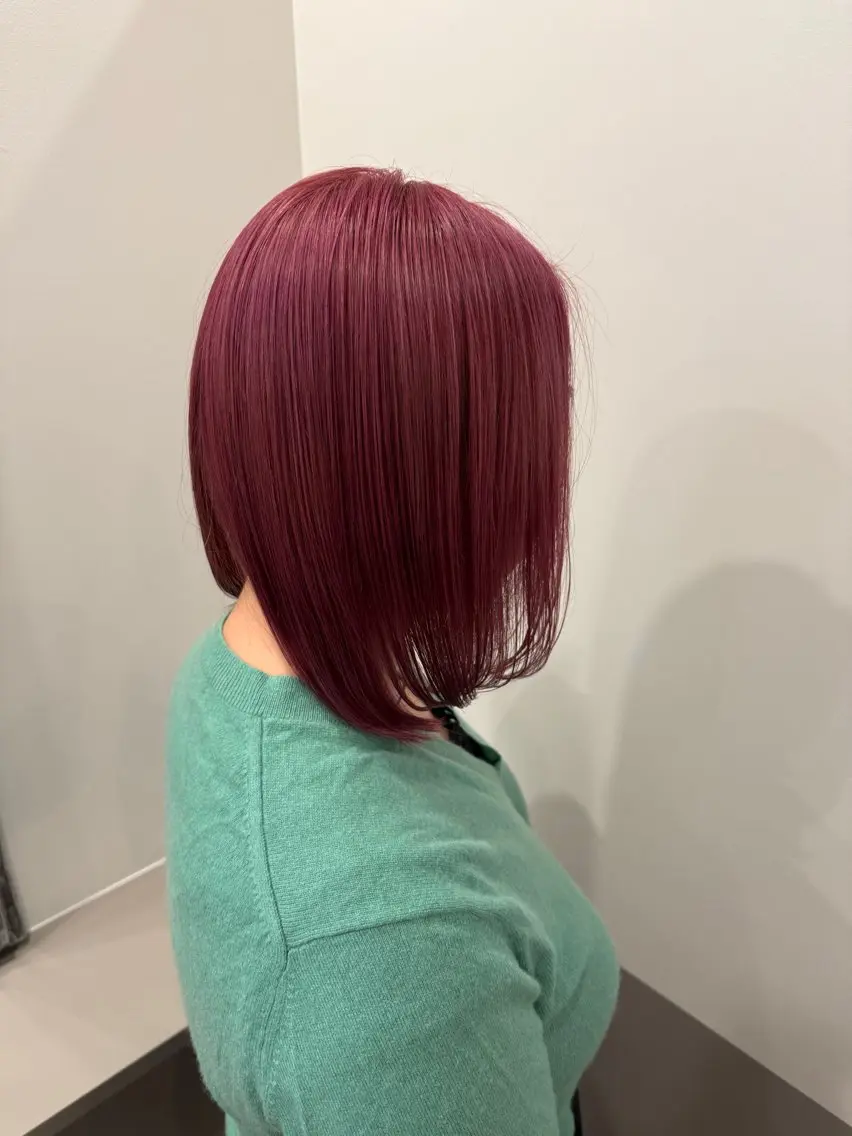 ミディアム カラー ブリーチ ケアブリーチ ハイトーンカラー ボブ 顔まわりレイヤー dogstar 加藤翔大のヘアスタイル