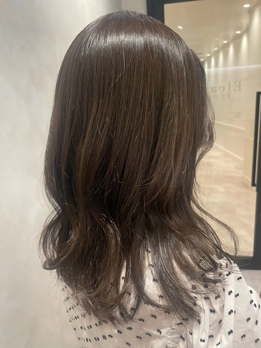 セミロング カラー ベージュカラー 透明感カラー オリーブベージュ miyu/完全個室 /髪質改善のヘアスタイル