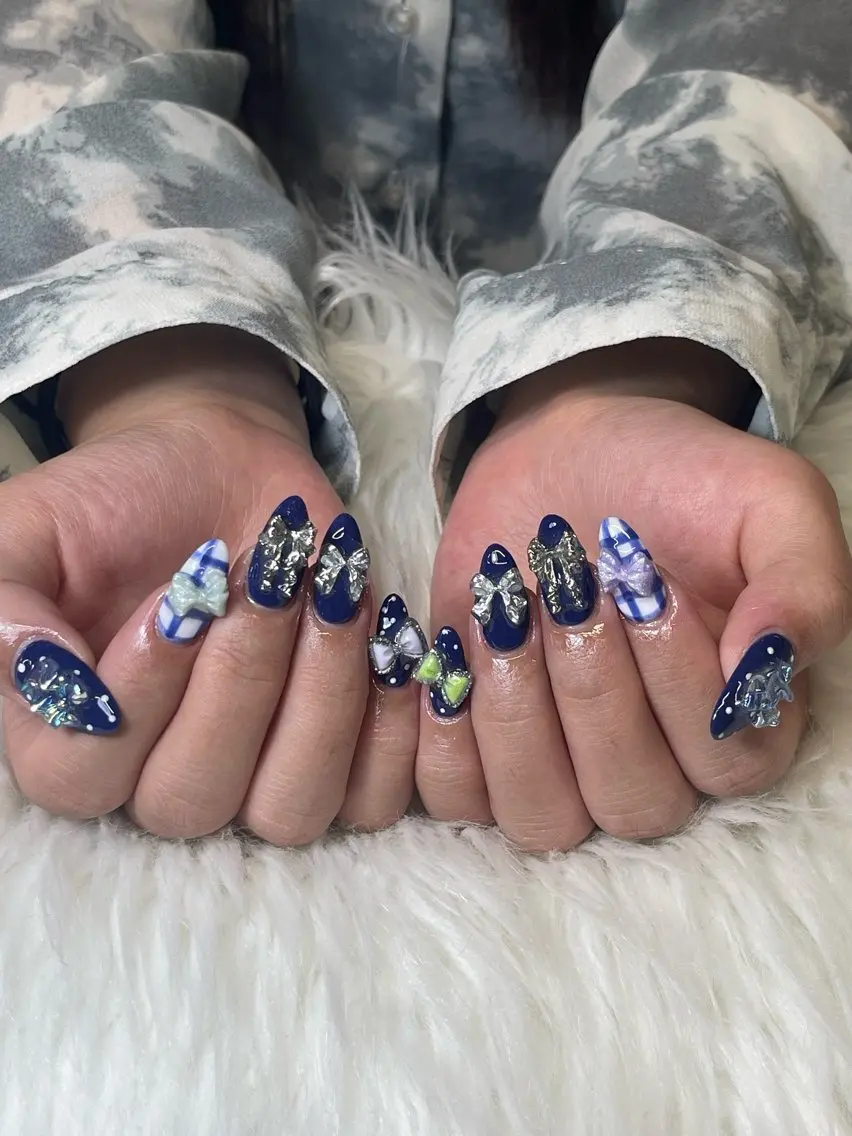 ネイル ハンドネイル NiJi Nailsのネイルデザイン