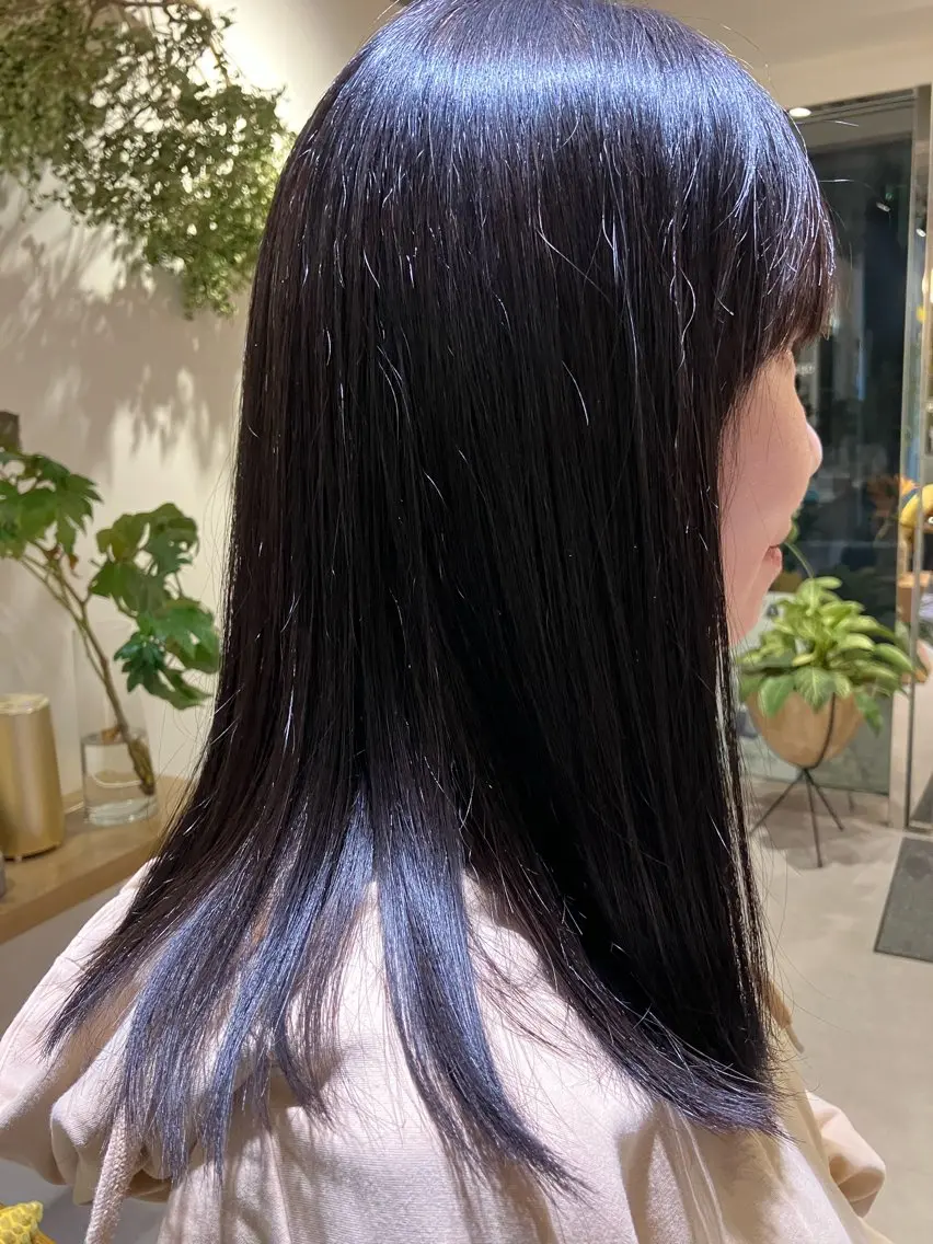 セミロング 阿部 貴子のヘアスタイル