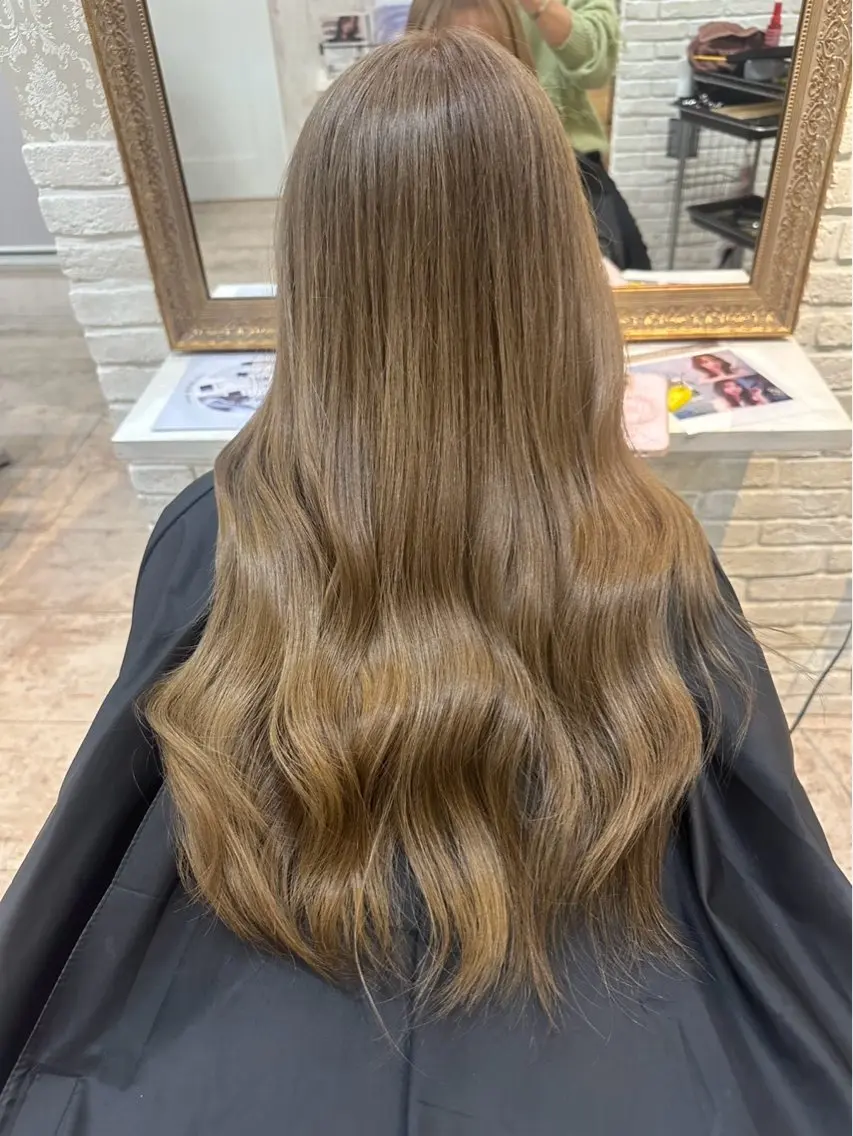 カラー ベージュカラー ハイトーンカラー ハイトーンベージュ 📍奈良/ 佐藤有哉のヘアスタイル