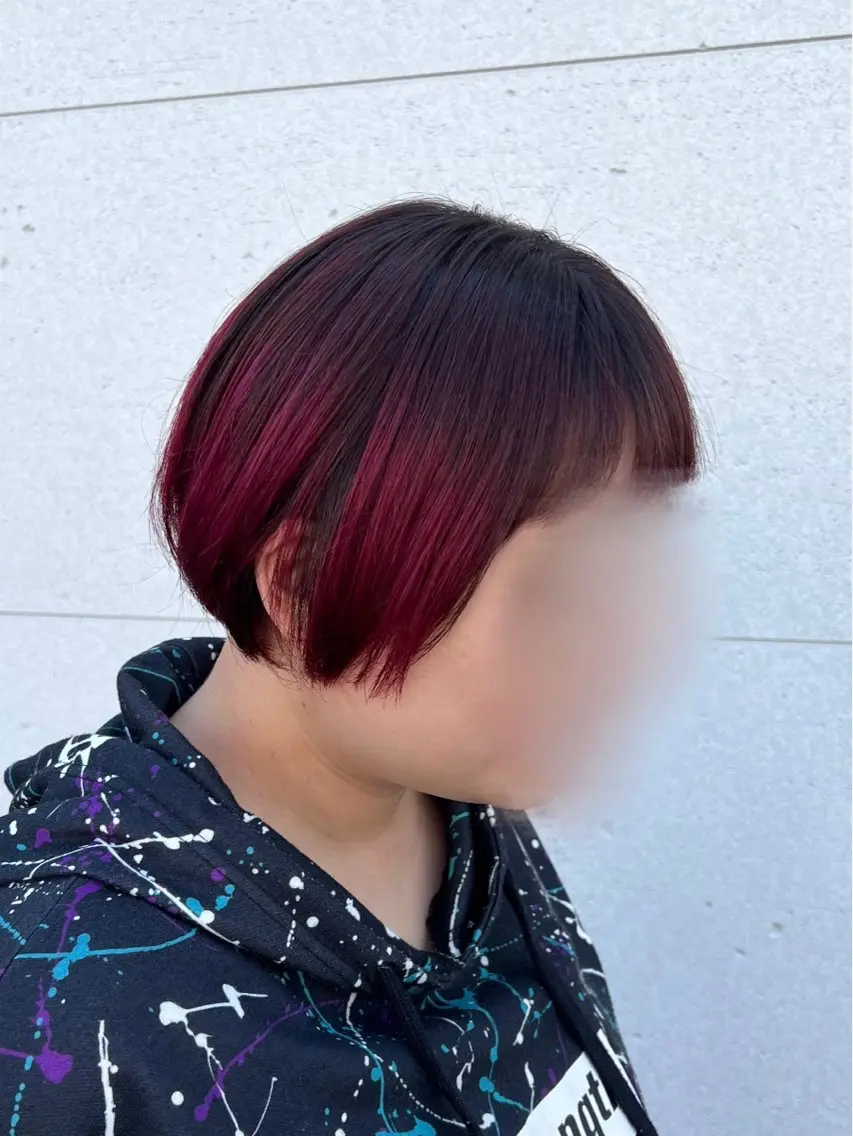 カラー ブリーチ グラデーションカラー カット ヘアカラー トリートメント 山口 玖瑠美のヘアスタイル