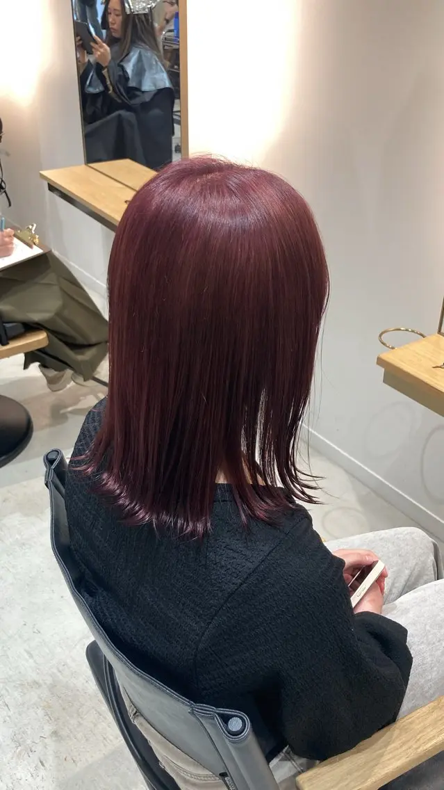 ミディアム カラー ブリーチ ハイトーンカラー ヘアカラー 久野紗愛 【髪質改善　艶髪】のヘアスタイル
