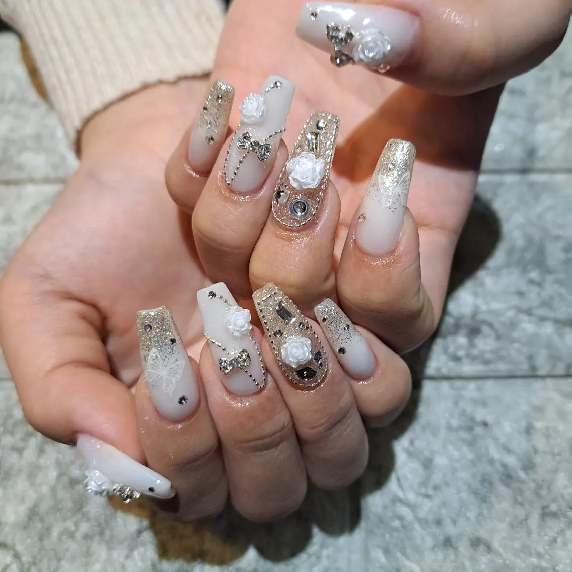 ネイル ハンドネイル RounGe町田店 🧸大谷のネイルデザイン