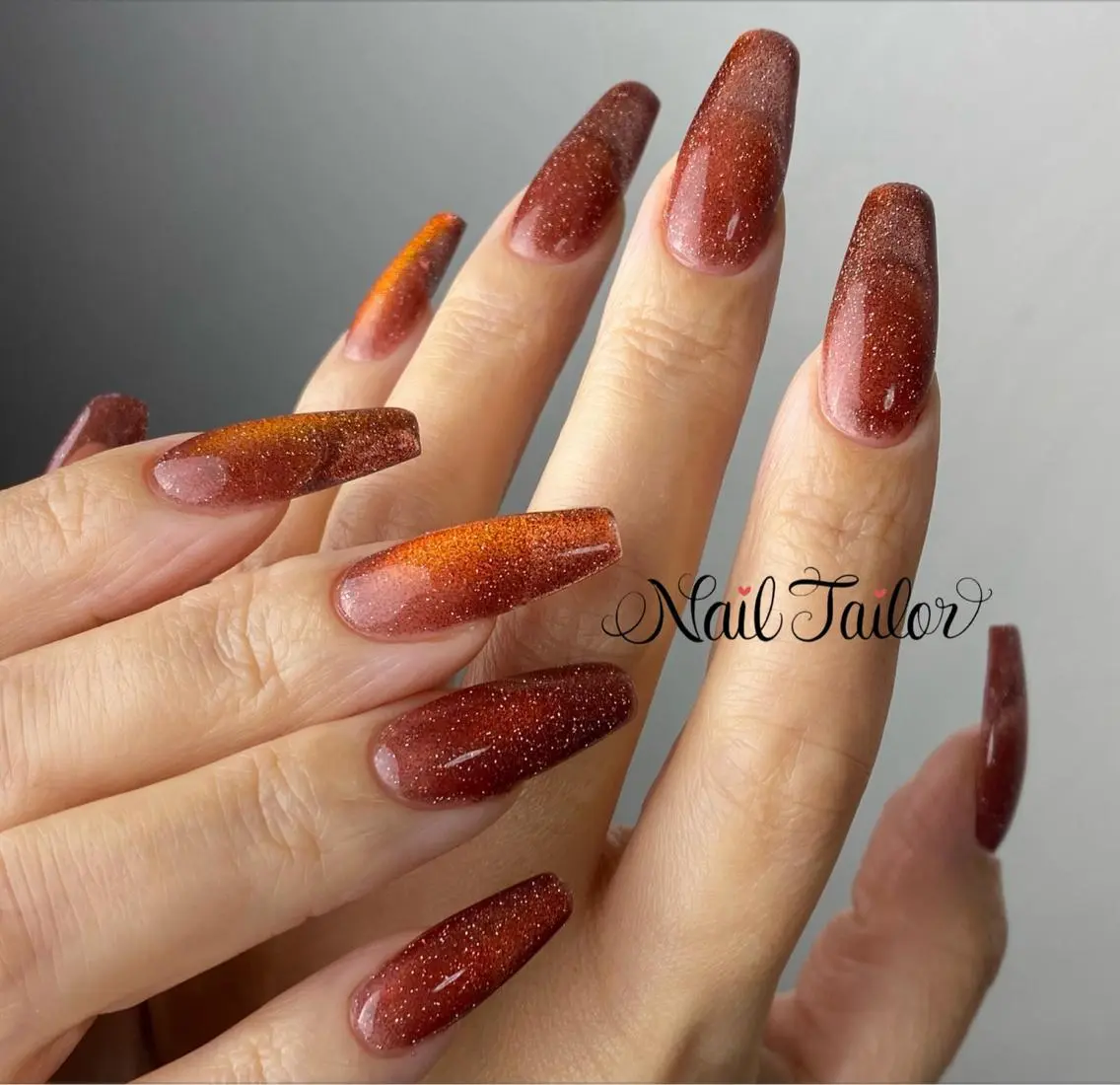 ネイル 長さ出し フラッシュネイル フラッシュマグ ジェルネイル マグネットネイル NailTailor ネイルテイラーのネイルデザイン