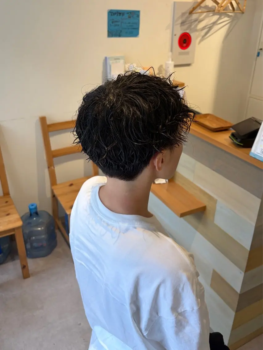 パーマ カット パーマ 荒井 茉凜のヘアスタイル