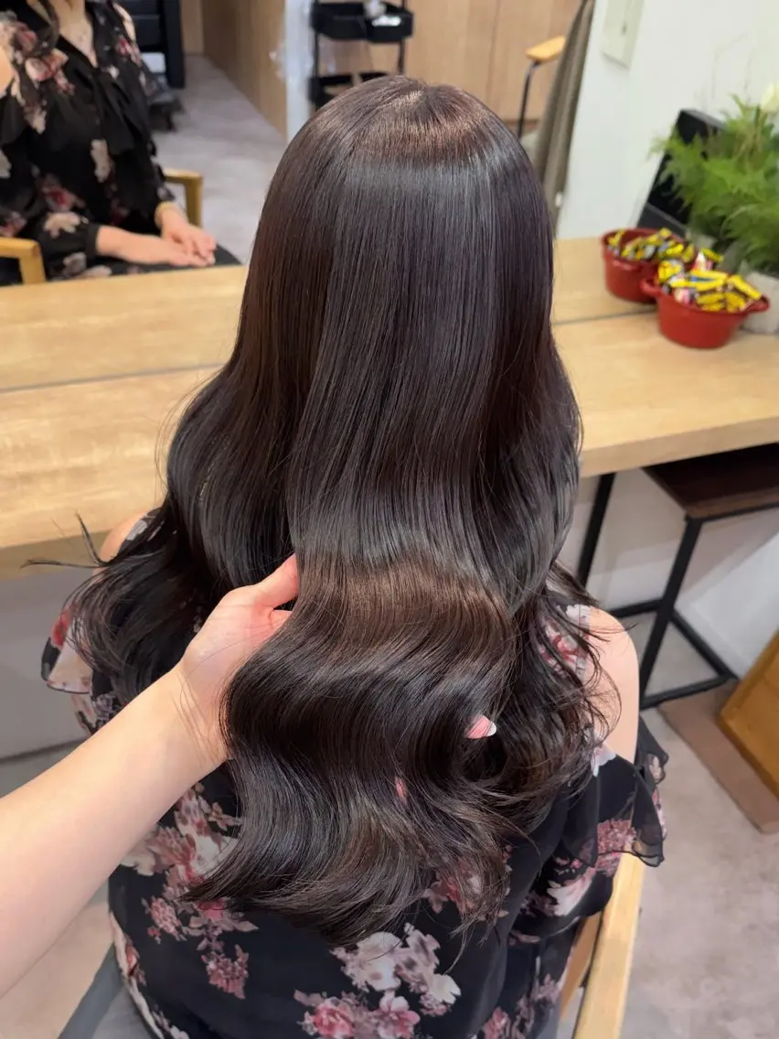 ロング カラー ヘアカラー トリートメント 縮毛矯正/エクステ /艶カラー/ヘアメのヘアスタイル