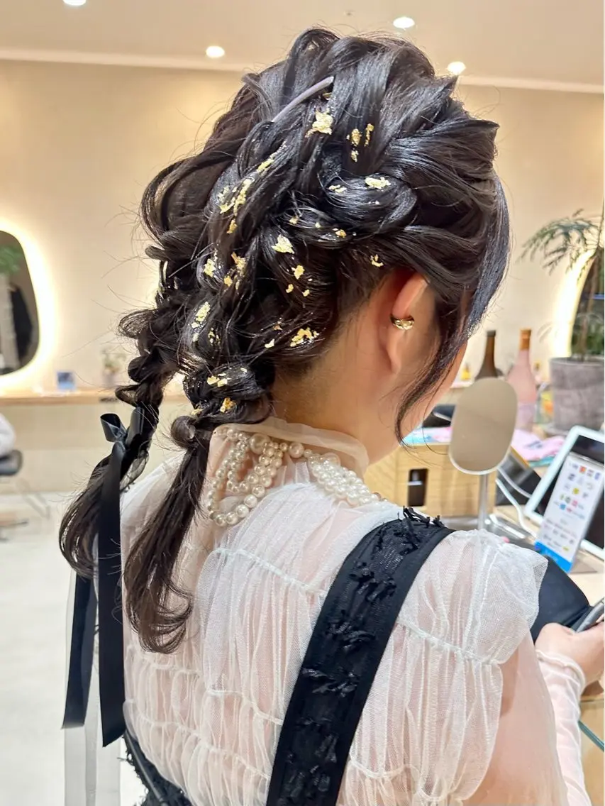 セミロング 【ハイトーン特化】 Hugのヘアスタイル