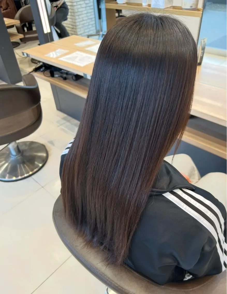 人気Ｎｏ．1✨縮毛矯正✨＋トリートメントの写真