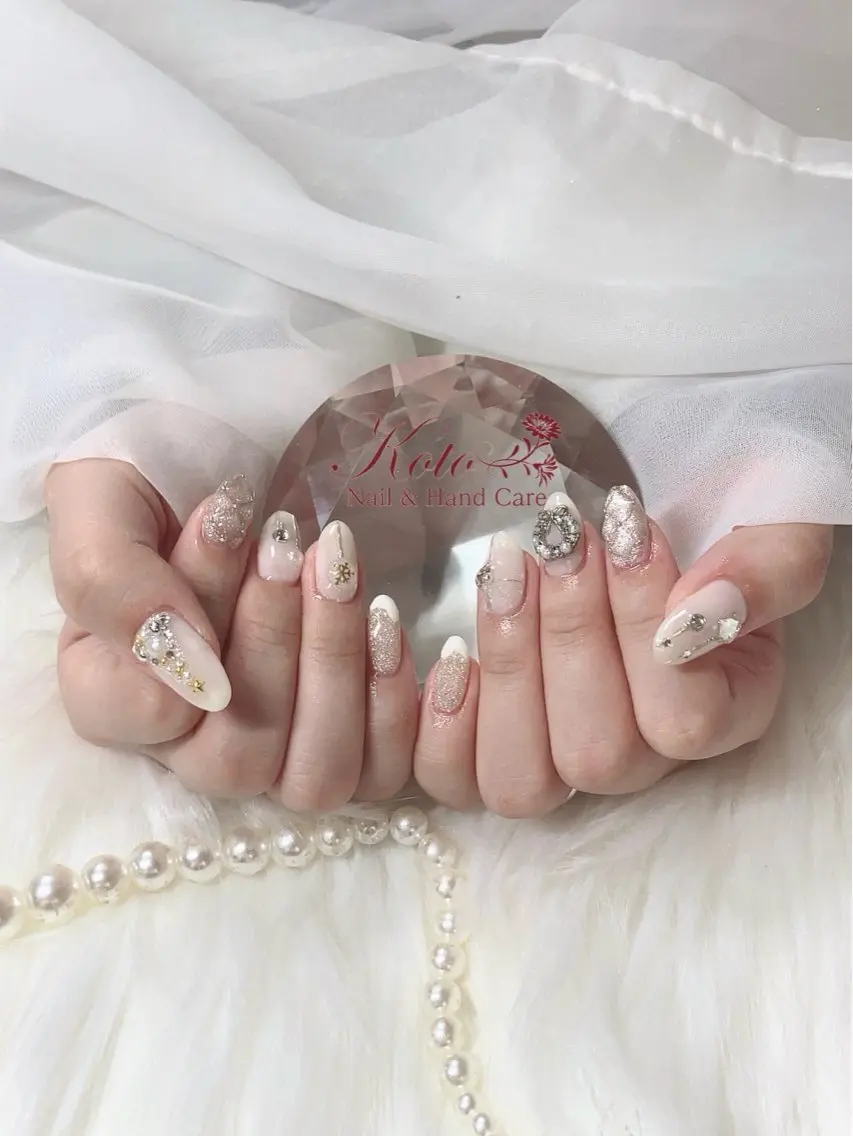 ネイル 長さ出し ジェルネイル 持ち込み ニュアンスネイル 赤色 ハンドネイル Nail Salon KOTOのネイルデザイン