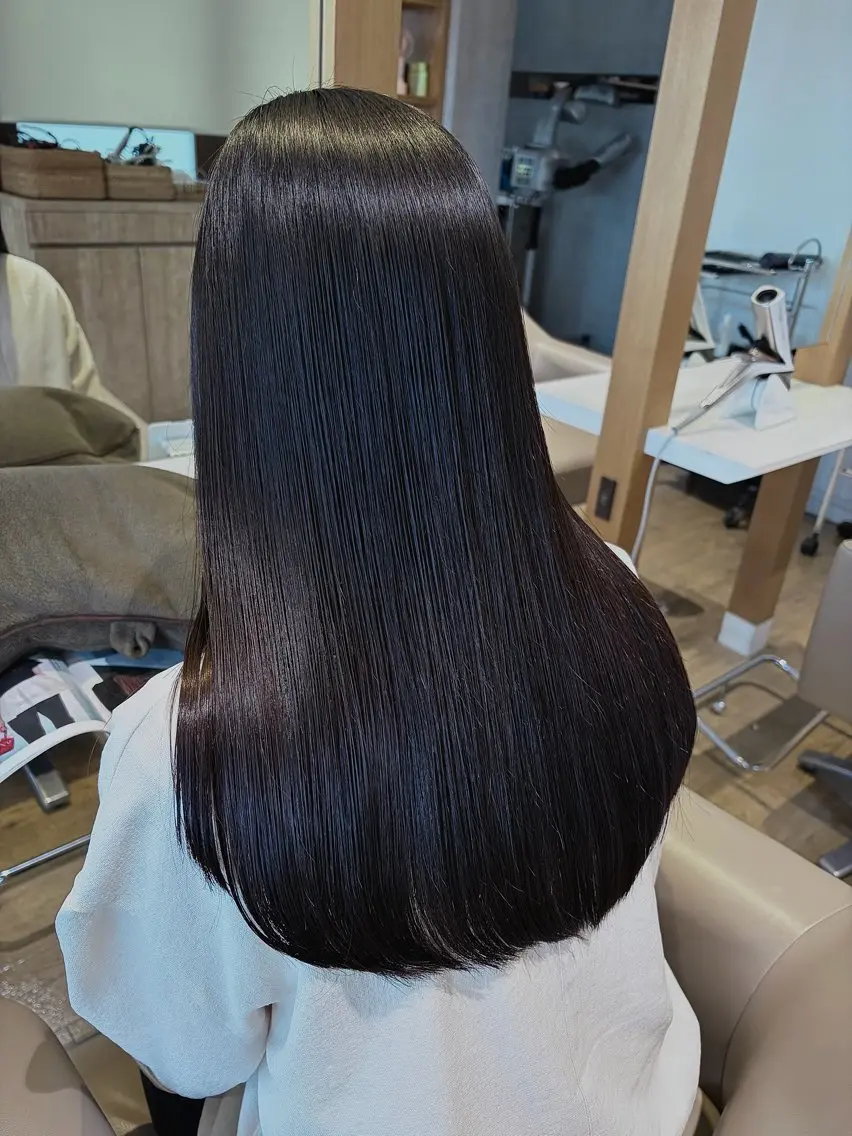 ロング ロング ZELE大和八木 ERI🦋のヘアスタイル