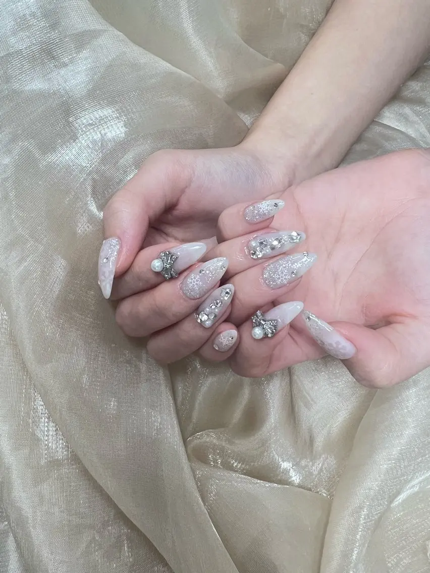 ネイル 持ち込み Lumiereva nail salonのネイルデザイン