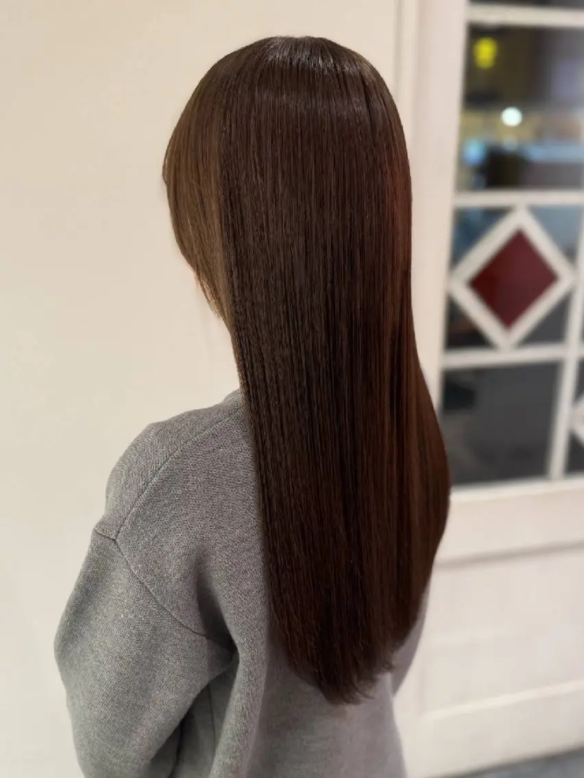 ロング ヘアカラー 土屋 一孔のヘアスタイル