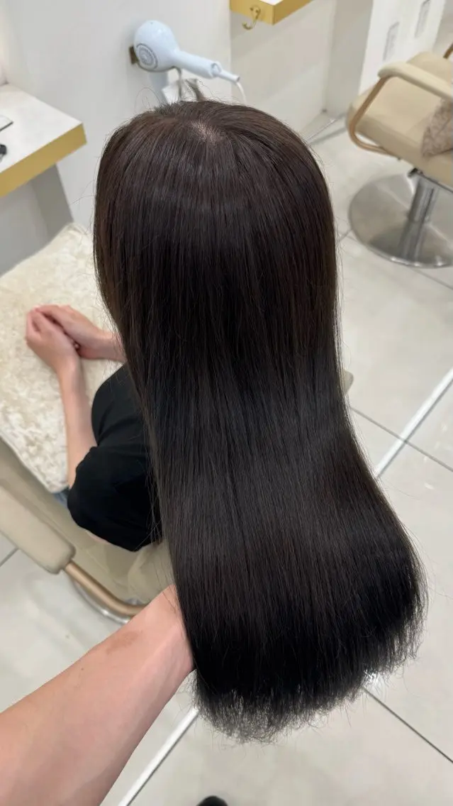 ロング カラー 三尾 拓優のヘアスタイル