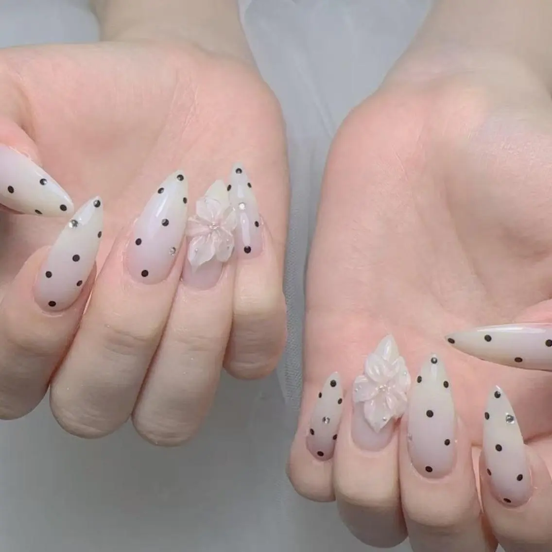 ネイル 🎀櫻井 ナナ🎀のネイルデザイン
