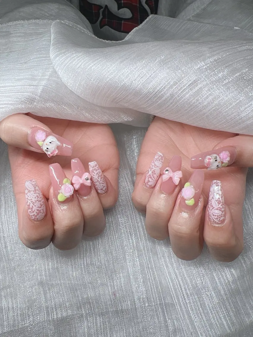 ネイル オーロラネイル チークネイル 長さ出し フットネイル フレンチネイル ハンドネイル Lee Nails チップ長さだし専門店のネイルデザイン