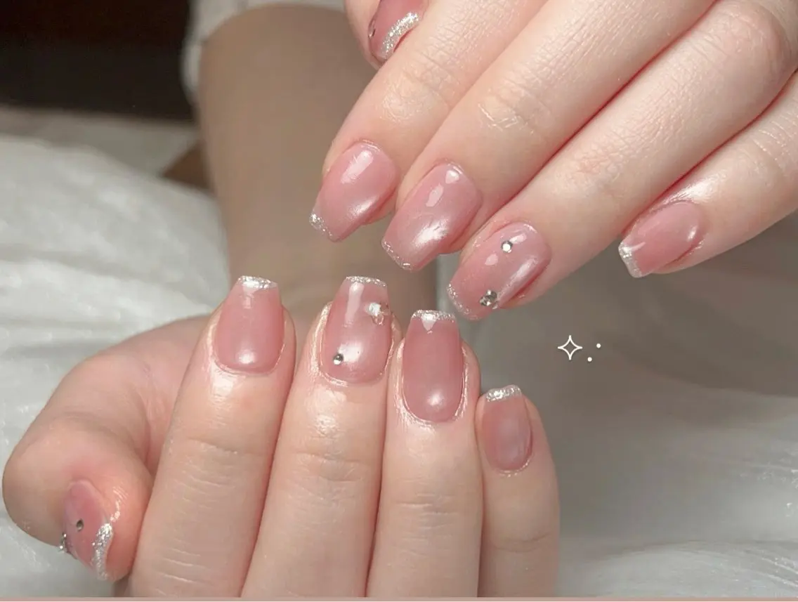 ネイル フレンチネイル ピンク ハンドネイル Nail by EN 🪽Amiのネイルデザイン