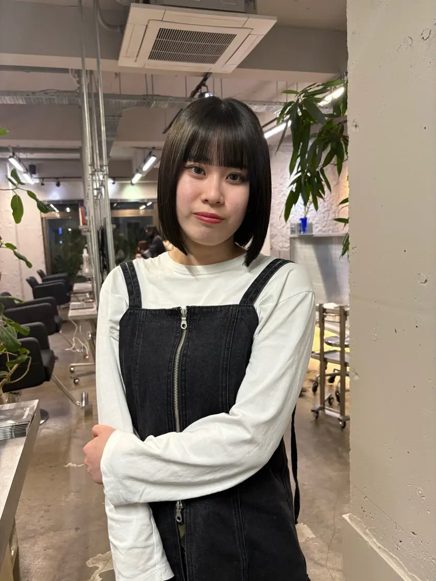 ショート カラー ヘアカラー ハイトーン レイヤー🎀meiのヘアスタイル