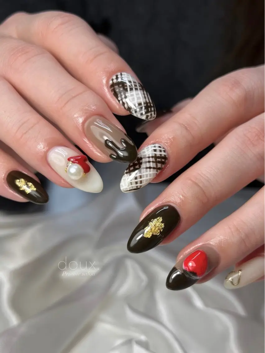 ネイル フラッシュネイル 韓国ネイル マグネットネイル ミラーネイル バレンタイン doux. nailのネイルデザイン