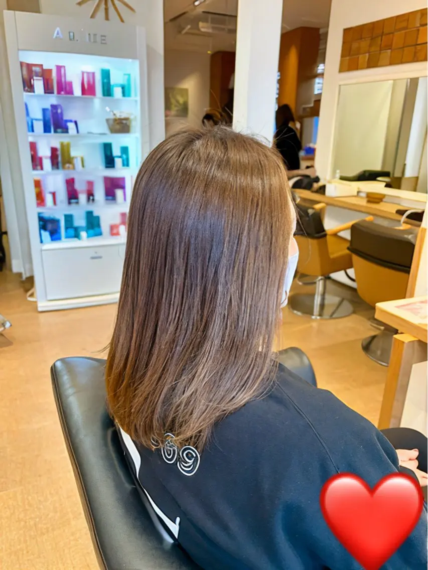 セミロング パーマ ボブ 縮毛矯正 ショート✖️縮毛矯正 ✂️秋山知穂✂️のヘアスタイル