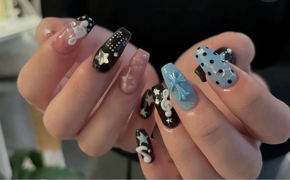 ネイル ハンドネイル NiJi Nailsのネイルデザイン