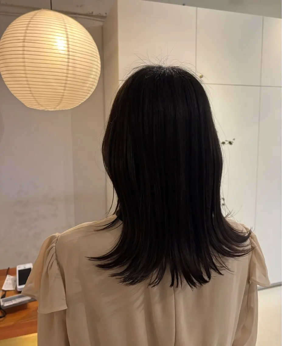 ミディアム 外ハネヘア 透明感カラー /Kanon️🫧のヘアスタイル