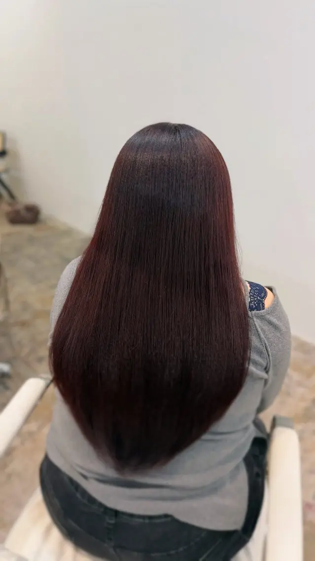 ロング ヘアカラー 透明感カラー🫧 manaのヘアスタイル